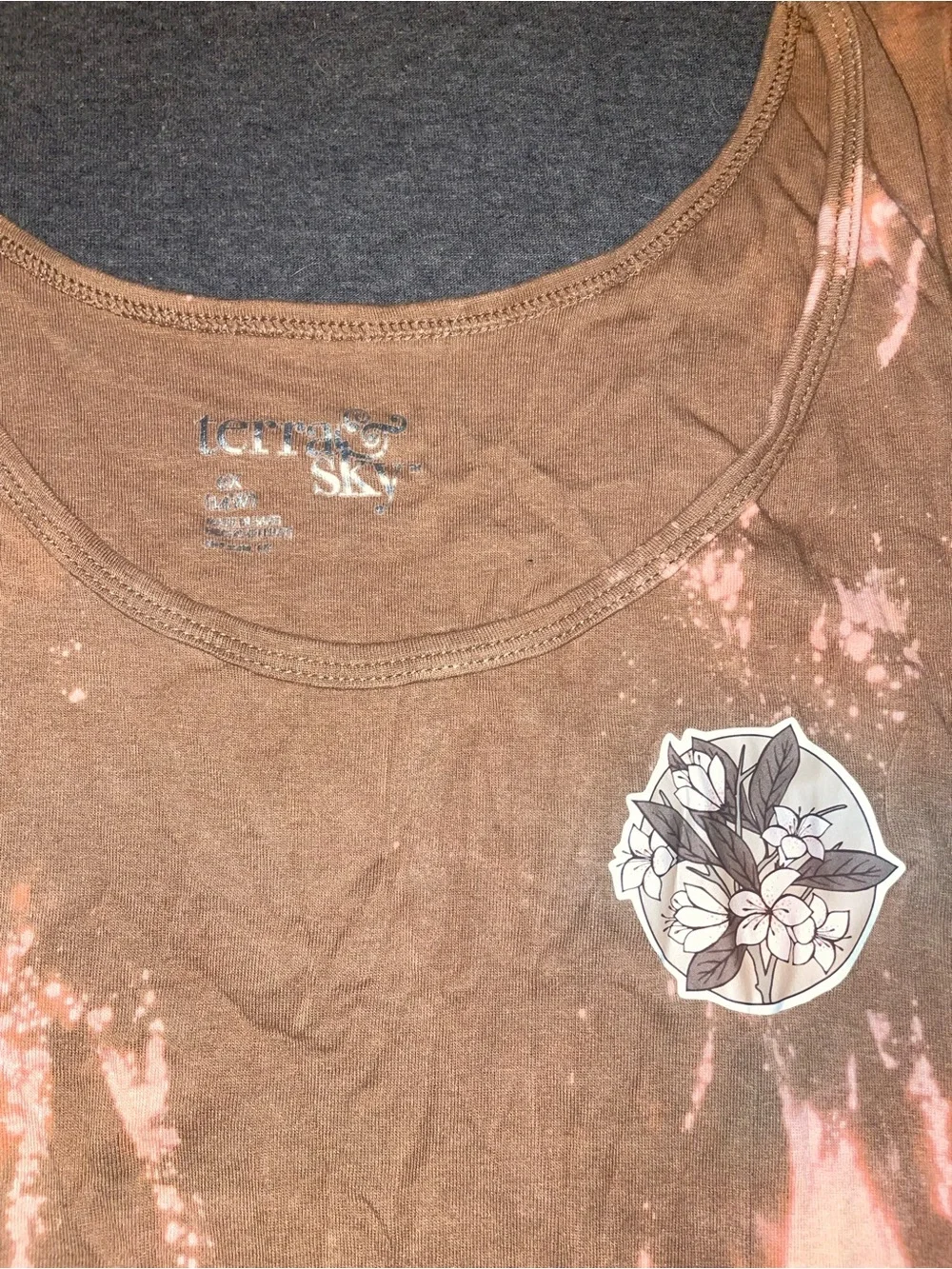 Terra & sky Brown and Pink Tie-Dye Tank Top with chest flowers size 0XL